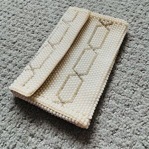 Vintage mini pouch, cream pearls, silver/grey detailing, snap closure, GUC